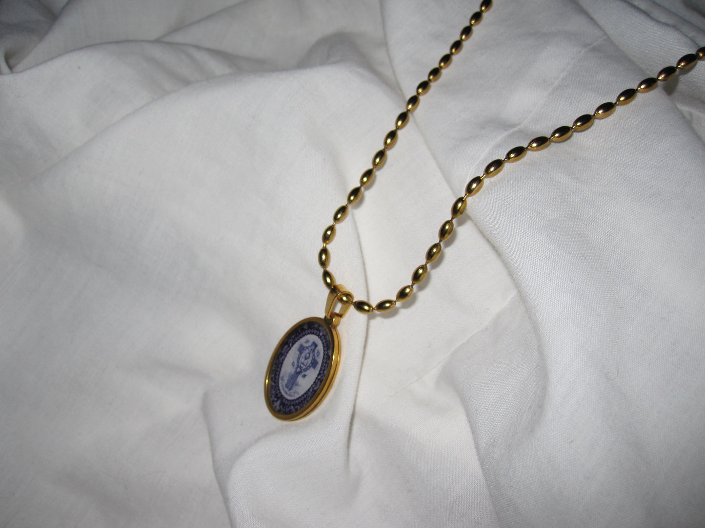 IV: Sacred Arbor - OVALIS MINOR